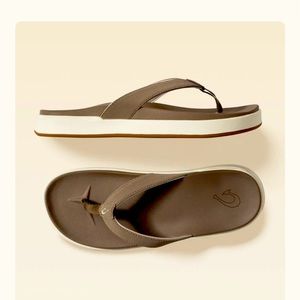 OluKai Nu’a Po’i Sandals